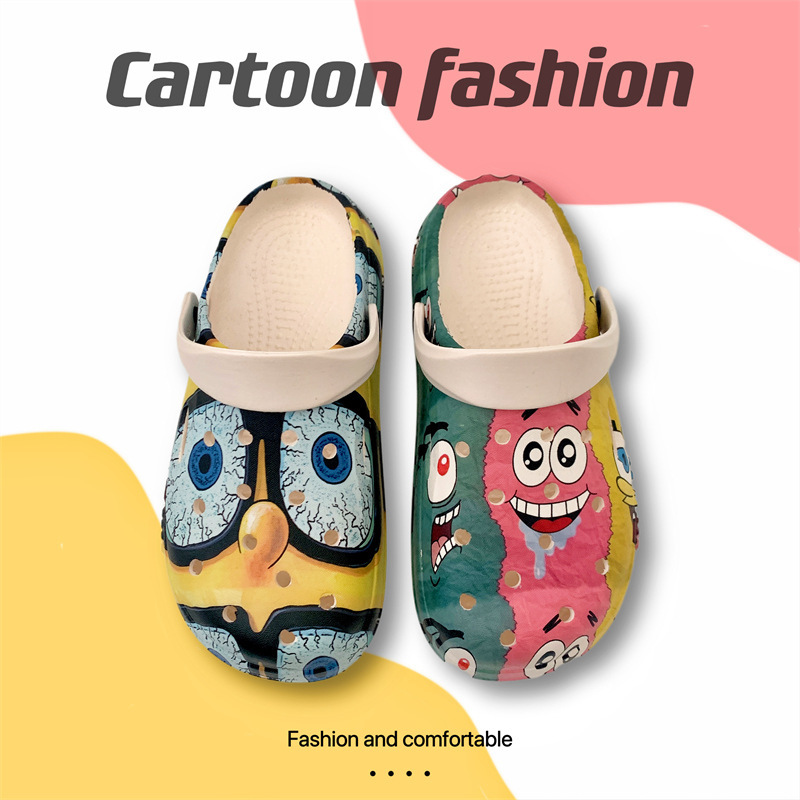 Мультяшные тапочки в стиле Crocs, трендовые босоножки, пляжные женские тапочки для школьников и студентов, лето 2026 года, подходят для носки на улице, для влюбленных, закрытый носок
