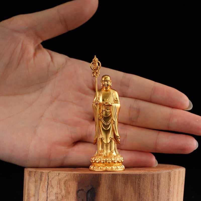 Ретро Джиухуа Маунтин Намо Кситигарбха король золотой темперамент моды Универсальный национальный модный национальный стиль