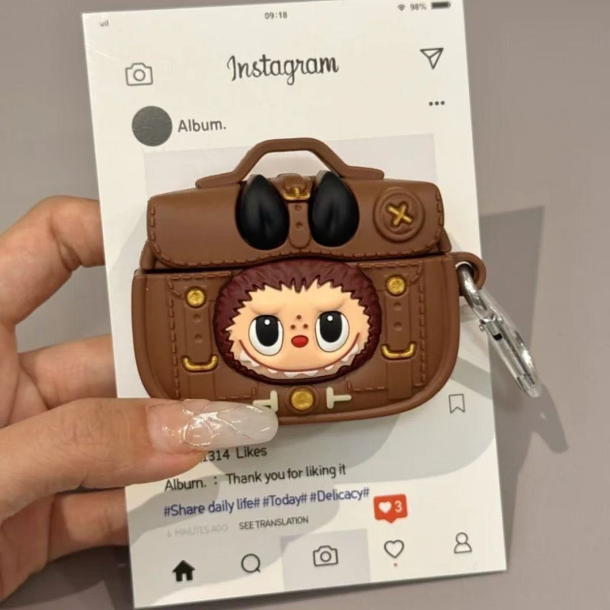 Креативный мультяшный портфель Labubu, подходящий для airpods4, противоскользящий чехол для наушников airpodspro2/3 поколения, тренд