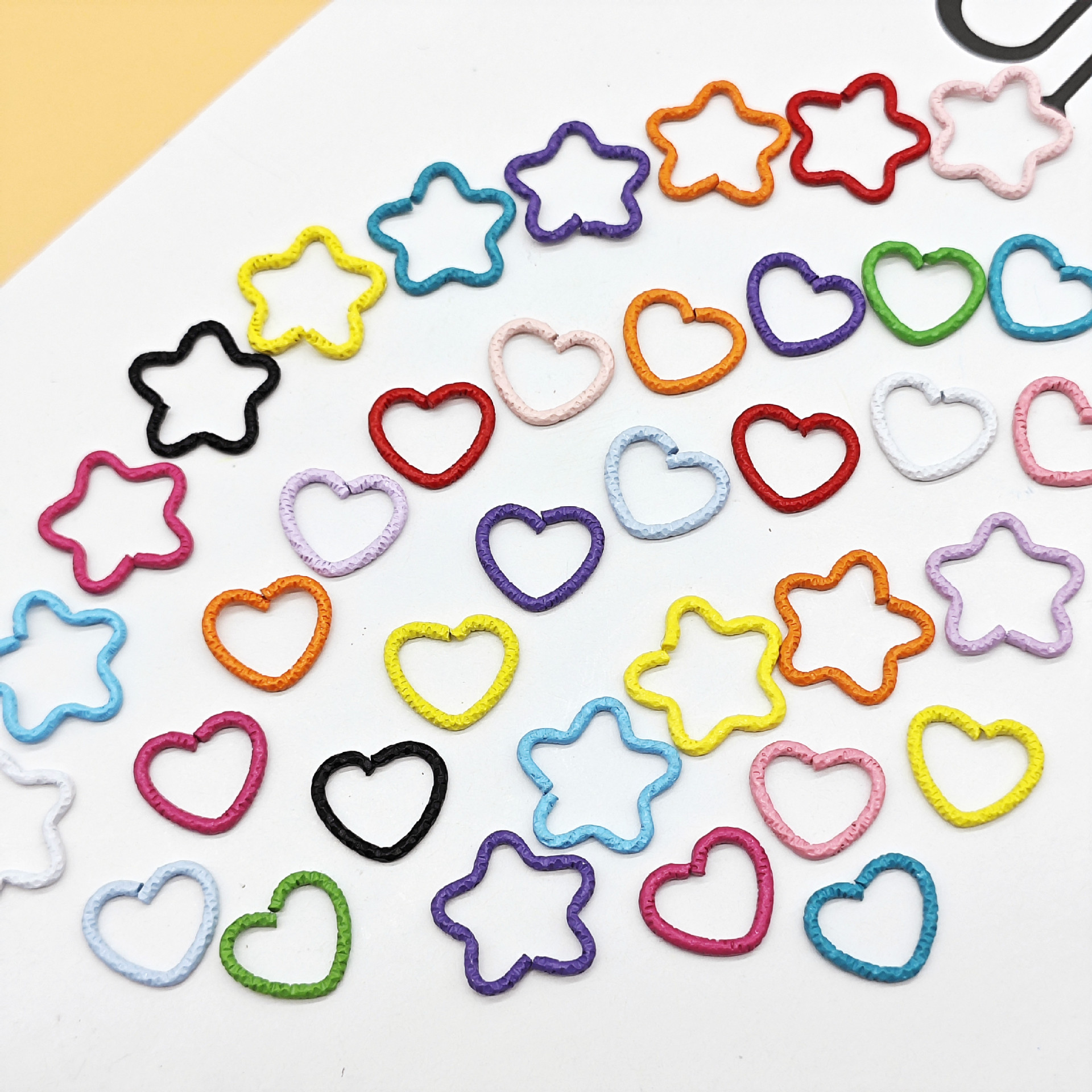 Цвет -розовый давление в венок с венок для прыжков Diy Jewelry Accessory Love Pentagram под давлением Цвет