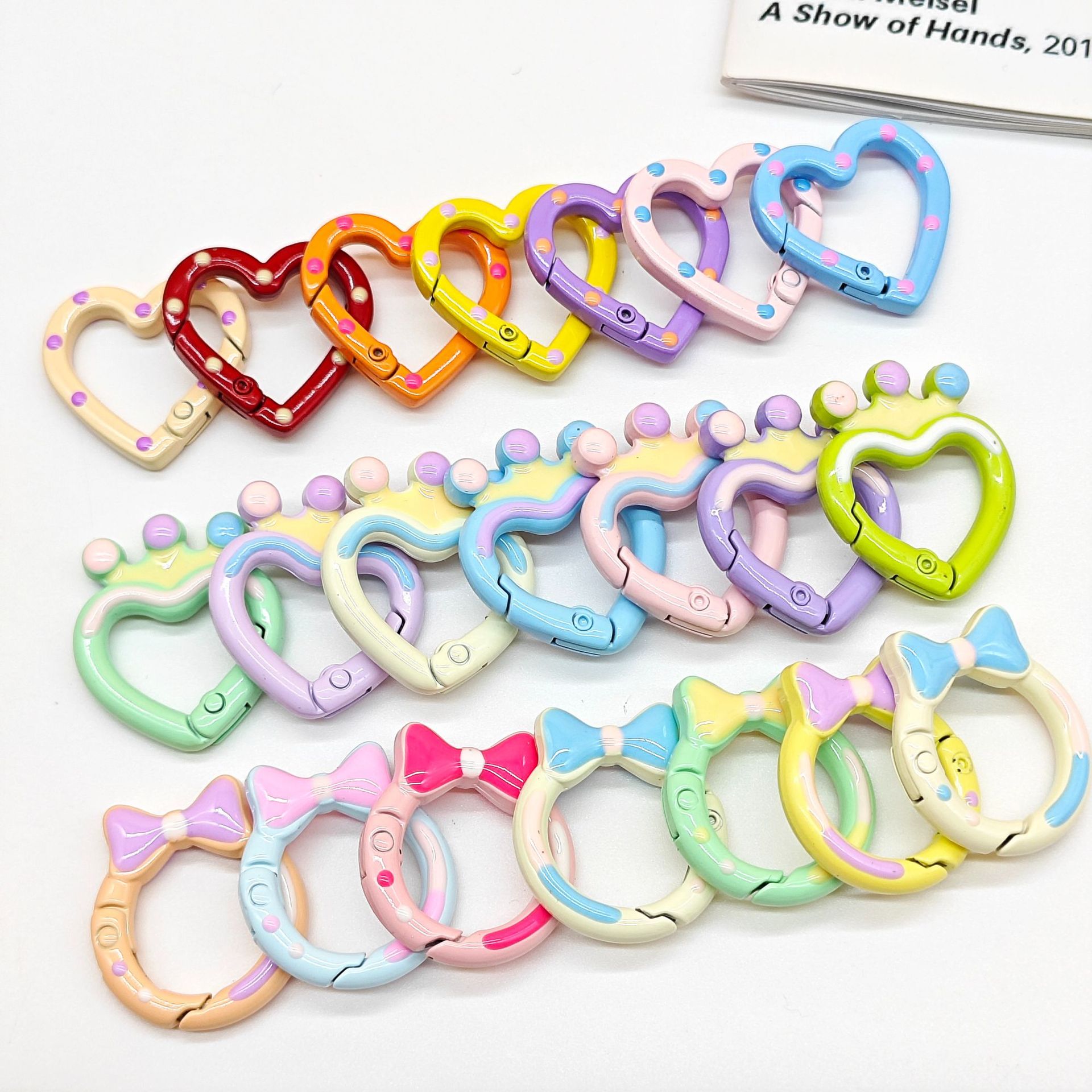 Цвет окрашенная краска весенняя пряжка любовь Candy Coland Color Spring Кольцо Открытие DIY Ювелирные украшения аксессуары для ключей Книга Круг Круг Круг