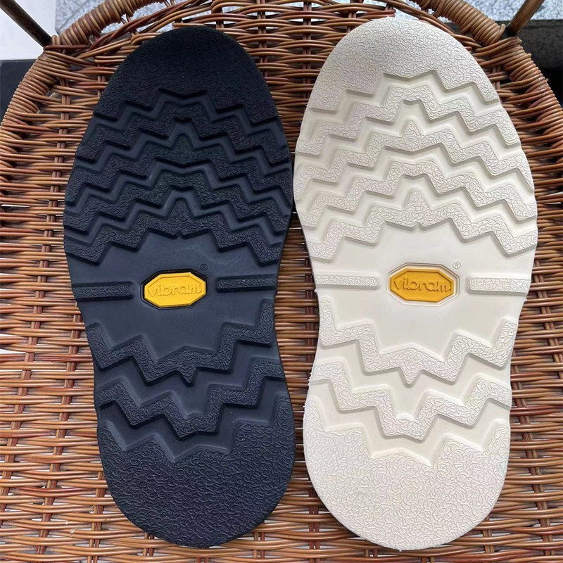 Vibram, резиновые ботинки, удобная обувь, дорожная подошва, Италия, материал